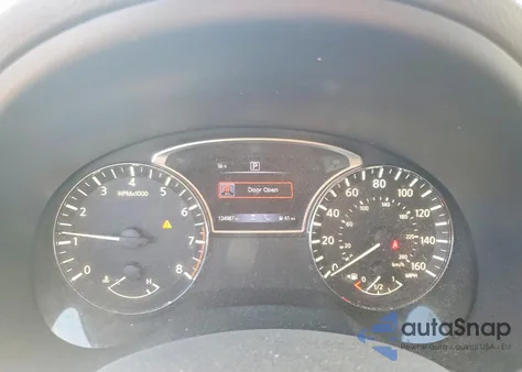 2016 Nissan Altima 2.5 z USA, uszkodzony, nr VIN 1N4AL3AP2GC138209